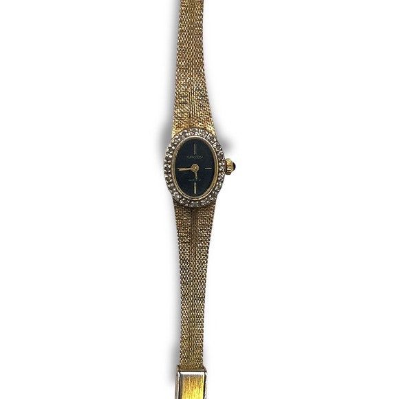 Gruen Accessories - Vintage Gruen Womens Petite Watch Quartz Gold Tone‎ 6" Untested